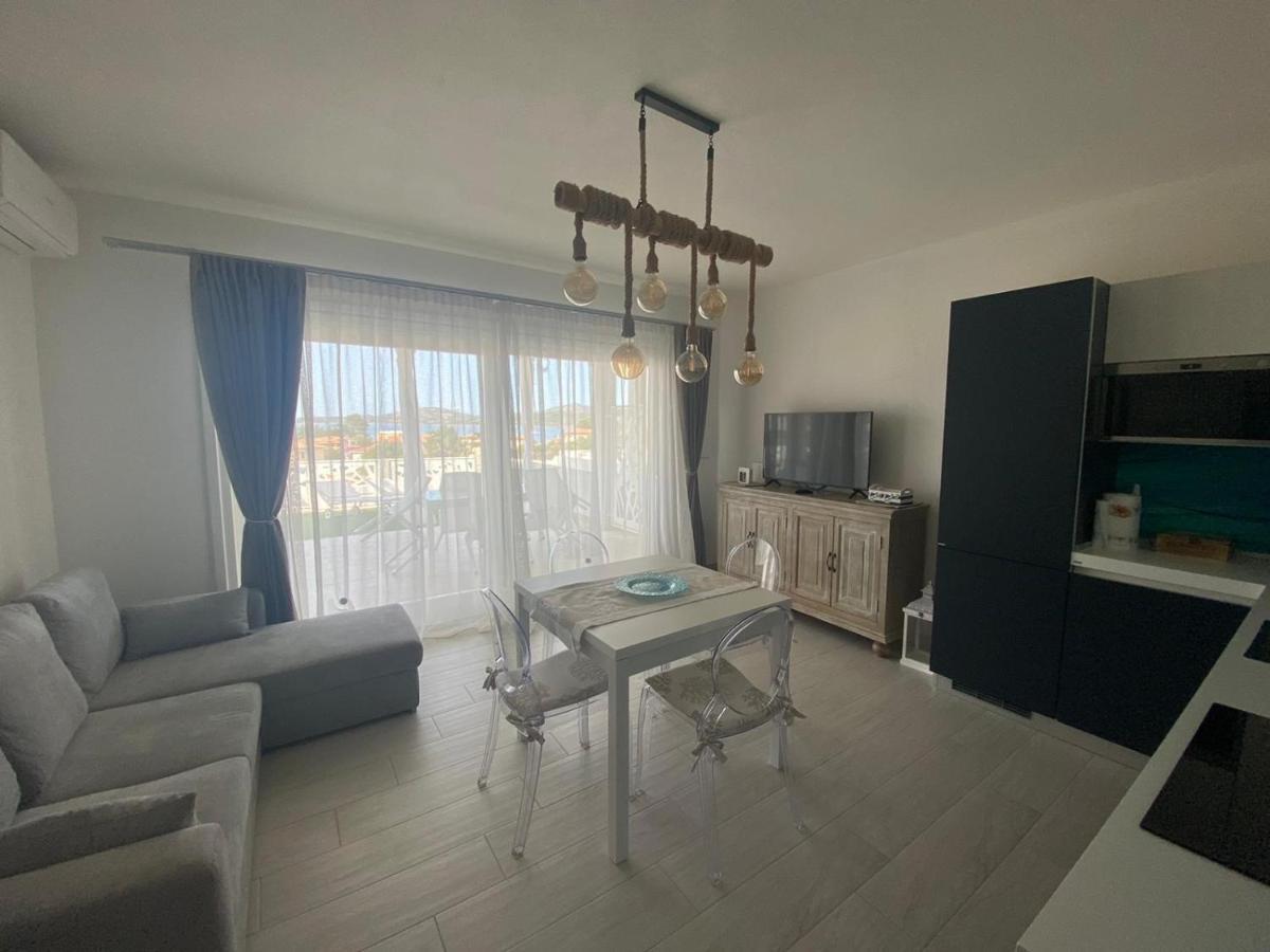 Aqua Life Luxury Apartment Arzachena Zewnętrze zdjęcie